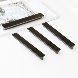 Poignée de meuble moderne minimaliste en aluminium noir pour tiroirs de cuisine, chambre, salle de bain, armoires, commodes, penderies - Durable - Product Image 4