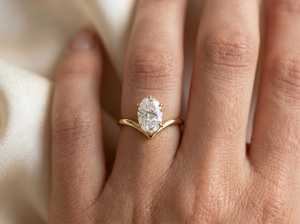 Premium Luxury 2.02CT Oval Cut Diamond Curved Band <b>Ring</b> IGI Certified Lab Grown 14K Solid Gold Unique Design Engagement Wedding - Product Image 2