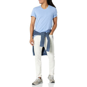 T-shirts personnalisés de haute qualité à séchage rapide, col en V, pour hommes, en coton Pima blanc, imprimés, col en V - Product Image 6