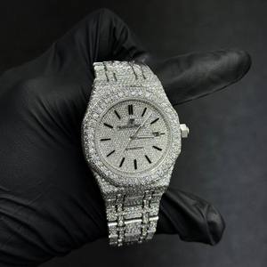 Reloj Deportivo de Lujo para Hombre, Mecánico, de Acero Inoxidable con Moissanita VVS, Gemas de Color D, Diseño Elegante, Artesanía Premium - Product Image 5