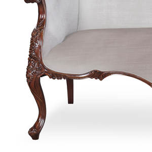 Sofá de Madera de Teca Sólida de Diseño Francés Clásico para Sala de Estar con Tapicería Acolchada y Marco Tallado a Mano para Asientos de Interior de Lujo - Product Image 3