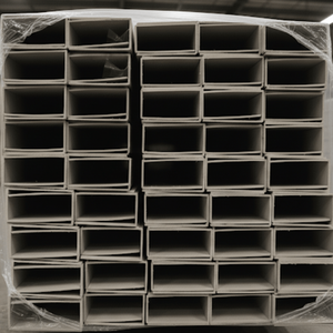 Barre en U en polypropylène écologique et résistante aux chocs pour réservoirs industriels, unités de stockage de produits chimiques et systèmes de galvanoplastie - Product Image 3