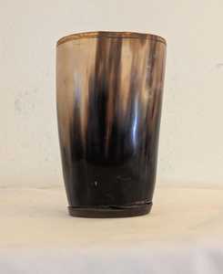 Verre à whisky unique en corne de buffle, nouveau design pour bar, verre à shot de bière ou whisky, verre à vin en corne de buffle, verres à boire en vente - Product Image 1
