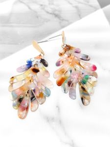 Pendientes de Resina Hechos a Mano Ecológicos con Diseño de Hojas Explosivas de Colores, Diseño Simple y Exagerado para Mujer - Product Image 4
