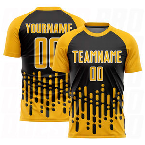 Uniformes de football personnalisés de qualité supérieure, maillots de football entièrement personnalisés, respirants, légers, vêtements de performance pour le football - Product Image 3