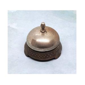 Cloche de table en aluminium antique avec sonnerie excellente pour restaurant, bureau, cuisine – Cloche de service manuelle en aluminium - Product Image 1
