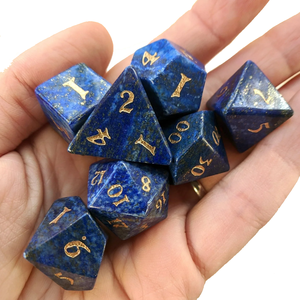Dés en pierre de haute qualité, lapis-lazuli, cristal naturel, pierres de guérison Reiki, pierres gravées, ensemble de dés personnalisés, cristal viking. - Product Image 4