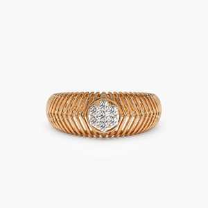 Bague Statement Unique en Or Massif 14K, Diamant Clos en Grappe Florale Texturée, Bande Large, Diamant de Laboratoire, Bijoux Fins, Cadeau de Luxe - Product Image 2