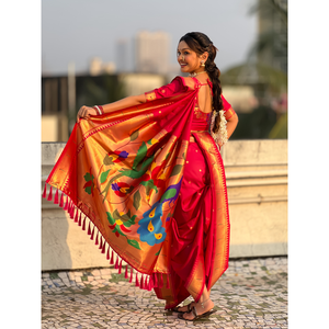 Sari Paithani de Seda Suave Rosa con Motivos de Lunares Tejidos con Hilo Zari y Pallu de Pavo Real para Bodas, Ropa India y Pakistaní - Product Image 1