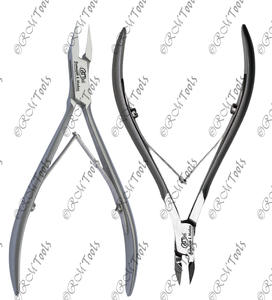 Kit de manucure 7 en 1 en acier inoxydable, coupe-ongles, pince à cuticules, ciseaux, limes à ongles, repousse-cuticules, scalaires - Product Image 6