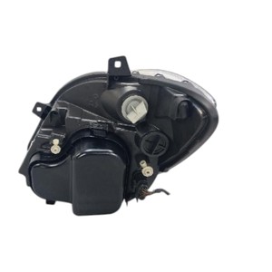 Phare avant droit d'occasion pour Sprinter A9068200261 - Product Image 3