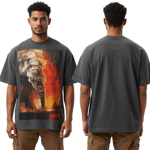 Camiseta de Lujo para Hombre, Corte Holgado, con Diseño Gráfico Inspirado en Inferno y Bordado Chenille - Product Image 3