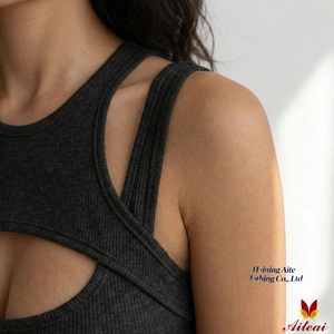 توب نسائي مثير مجوف ومضلع بدون أكمام للصيف، سترة محبوكة بفتحات عند الصدر، ملابس الشارع من السباندكس/النايلون/القطن قابلة للتمدد في أربعة اتجاهات - Product Image 3