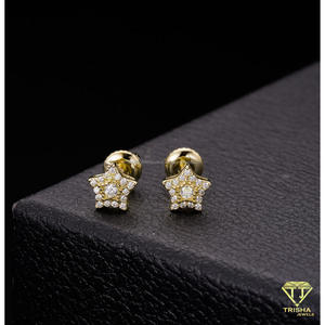 Boucles d'oreilles classiques en forme d'étoile, argent sterling 925, diamant cultivé en laboratoire, collection de bijoux élégants et luxueux pour femmes - Product Image 4