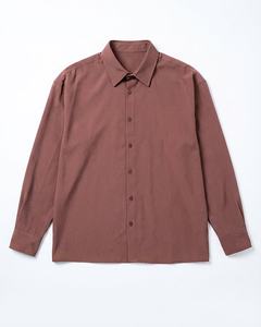 เสื้อเชิ้ตผู้ชายคอจีนทรงโอเวอร์ไซส์ แขนยาว ผ้าฝ้ายสีพื้น ติดกระดุม สไตล์ลำลอง พร้อมลายพิมพ์นูน รับผลิตแบบ OEM/ODM - Product Image 1