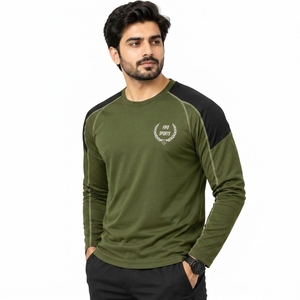 T-shirt à manches longues pour homme, confortable, durable et moderne, conçu avec un tissu de qualité, offrant une finition soignée. - Product Image 6