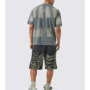 เสื้อยืดผู้ชายทรงหลวม ผ้าฝ้าย 100% ล้างสีแบบแอซิด นุ่มสบาย เหมาะสำหรับใส่ลำลองทุกวัน ผ่อนคลาย พร้อมลายตัวอักษร - Product Image 2