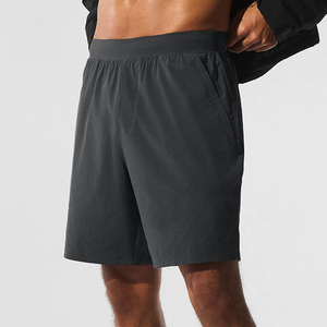 Pantalones Cortos Deportivos de Cintura Alta para Hombre con Bolsillos, de Secado Rápido, Tejidos, para Fitness, Running y Entrenamiento, Color Negro Sólido - Product Image 3