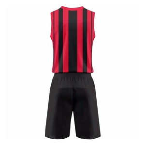 Tenue de volley-ball personnalisée unisexe respirante et écologique avec imprimé graphique, maillot et short sublimés, deux pièces, style streetwear, coupe ample - Product Image 3