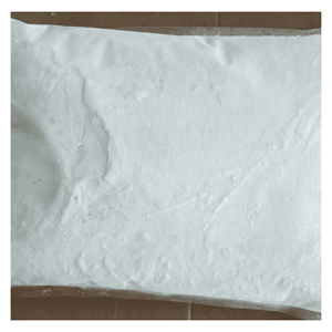 Pulpe de noix de coco surgelée IQF, issue de cubes de chair de noix de coco sélectionnés, pour smoothies, garnitures de desserts et boissons, origine Vietnam. - Product Image 1