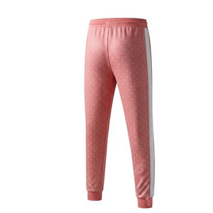 Vêtements de sport pour homme, ensemble confortable et performant pour les entraînements à la salle de sport, la marche et les activités de fitness en plein air - Product Image 6