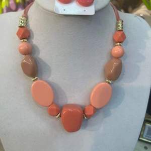 Trendy Vintage Geometric Resin Beaded <b>Necklace</b> Bold Colorful <b>Statement</b> Jewelry Unisex Stylish Lightweight Accessory Everyday - Product Image 3