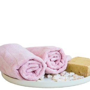 Exportador en India Toalla de baño para uso doméstico en hermosos colores Toallas de baño 100% Algodón Logo Toallas de baño - Product Image 1