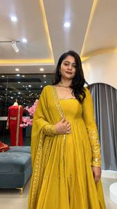 Ensemble Anarkali Salwar Kameez pour femmes, brodé, avec longue dupatta, tenue traditionnelle indienne et pakistanaise pour mariage et fête - Product Image 3
