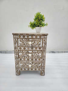 Mesa de Noche Redonda con Incrustaciones de Concha Duradera y Mesa Auxiliar, Muebles Otomanos Hechos a Mano, Estilo Antiguo de la India, Artesanía - Product Image 4