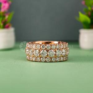 Anillo de eternidad con diamantes redondos cultivados en laboratorio, diseño moderno, en oro rosa, para mujer, de proveedor indio. - Product Image 1
