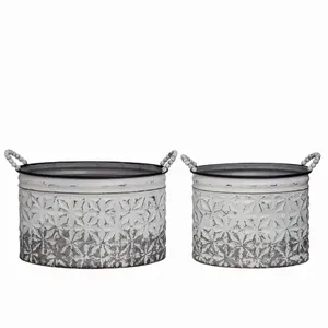 Jardinière en fer galvanisé artisanal pour la maison, intérieur et extérieur - Product Image 3
