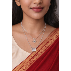 Collar con Colgante de Doble Capa Revalia, Diseño Geométrico/Floral Minimalista para Mujer, Regalo - Product Image 4