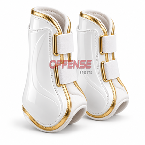 Bottes de brossage pour chevaux confortables, conçues avec des matériaux flexibles, des sangles fiables et un rembourrage de soutien pour un usage régulier. - Product Image 3