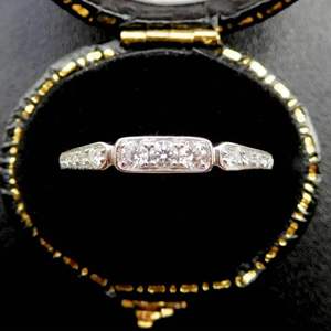 Anillo de Boda Vintage Art Deco con Diamantes y Moissanita, Anillo de Compromiso Apilable para Mujer en Oro Rosa - Product Image 3