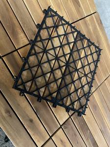 Dalles de sol en bois d'acacia imperméables à emboîtement pour usage intérieur et extérieur - Product Image 3