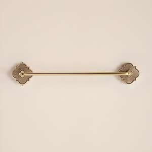 Toallero de Lujo Color Dorado, Barra para Toallas de Latón Sólido Montada en la Pared para Baños Premium y Decoración de Hoteles - Product Image 2