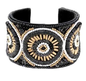 2025 New Arrival High Quality Handcrafted Customized Color <b>Resin</b> Fashion Beaded Bracelets Wedding Style Diamond Carved <b>Resin</b> for - Product Image 1