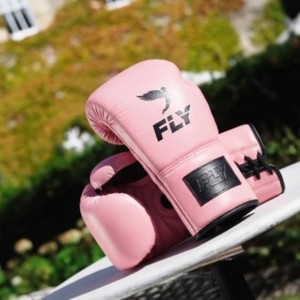 Guantes para Hombre y Mujer con Correas de Muñeca Seguras para Entrenamiento, Sparring, Saco de Boxeo, Fitness y Kickboxing - Product Image 1