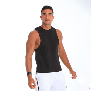 Débardeur Homme Noir Personnalisé à Coupe Spécifique, Séchage Rapide, pour Musculation, Fitness, Sport, Entraînement en Salle de Sport, avec Découpes Profondes - Product Image 3