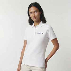 เสื้อโปโลผ้าฝ้ายสีขาวสำหรับผู้หญิง แขนสั้น ปักตัวอักษรด้านหน้า สไตล์ลำลอง - Product Image 1
