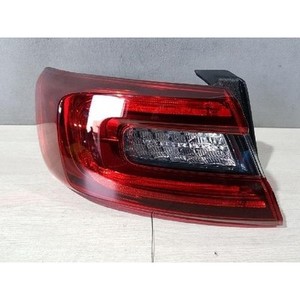 Luz Trasera Izquierda (Lado del Conductor) Talisman Usada OEM 265559888R - Product Image 1