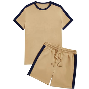 Conjunto de camiseta y pantalones cortos para hombre con ribete en contraste, estilo deportivo, atuendo de verano, tela suave y elástica, dos piezas, logotipo personalizado OEM - Product Image 3