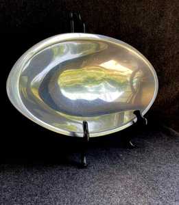 Tazón de Metal de Diseño para la Colección de Cocina Moderna - Product Image 6