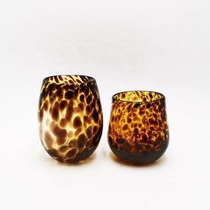 Ensemble de porte-bougies en verre en promotion pour la décoration du salon, de la table à manger, des fêtes et des occasions spéciales, disponible au meilleur prix - Product Image 2