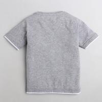 Cep baskı ile Polka Tots yarım kollu T-Shirt yarış bayrağı-gri