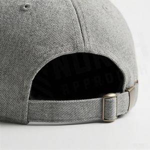 Casquette de baseball unisexe grise à 6 panneaux en coton, visière ajustée, chapeau décontracté pour adulte, couleur unie, à porter en toutes saisons - Product Image 6