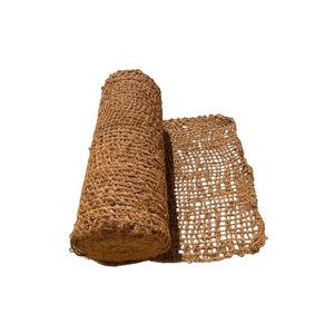 Filet en fibre de coco biodégradable pour des solutions durables et la croissance de la végétation dans les applications de lutte contre l'érosion - Product Image 1