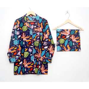 Camisa de Mujer de Lujo, Estilo Bohemio Romántico, Estampado Floral, 100% Algodón, Manga Larga, Cuello Camisero, Cierre Elástico en la Cintura, Transpirable y Suave - Product Image 2