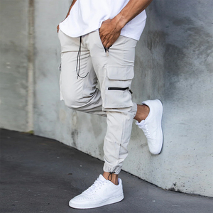 Pantalon cargo ample pour homme avec plusieurs poches, idéal pour le streetwear et les tenues de week-end - Product Image 6