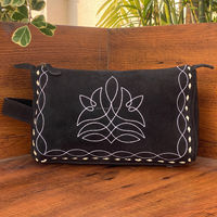 Sacs de toilette de voyage en cuir suédé à mailles ouvertes et petit coffret à bijoux portable en cuir suédé à mailles ouvertes pour femmes